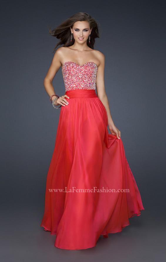 Picture of: Strapless Chiffon Dress with Pleated Waistband in Pink, Style: 17498, Detail Picture 1