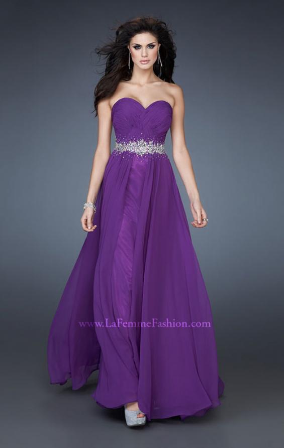 Picture of: Sweetheart neckline Flowing Gown with Ruched Bodice in Purple, Style: 18001, Main Picture