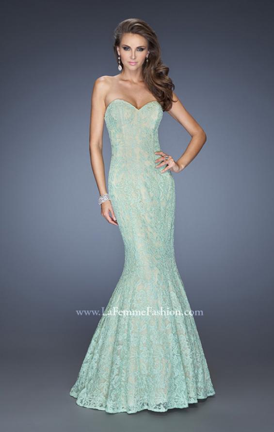 Picture of: Lace Mermaid Prom Dress with Fitted Silhouette in Green, Style: 20047, Detail Picture 3