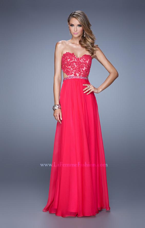 Picture of: Long Sweetheart Neck Gown with Lace Appliques and Belt in Red, Style: 20822, Detail Picture 1