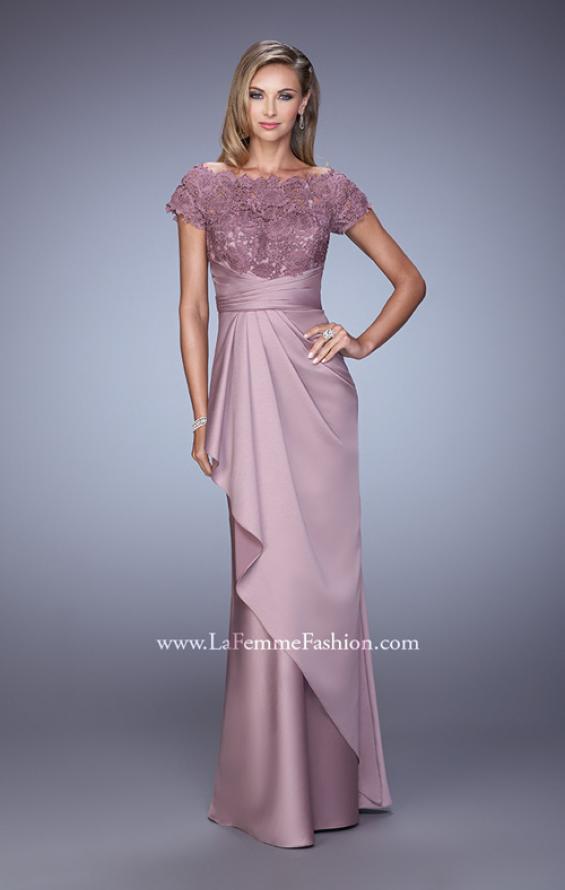 Picture of: Glam Evening Dress with Scoop Neckline and Lace Bodice in Pink, Style: 21620, Detail Picture 1
