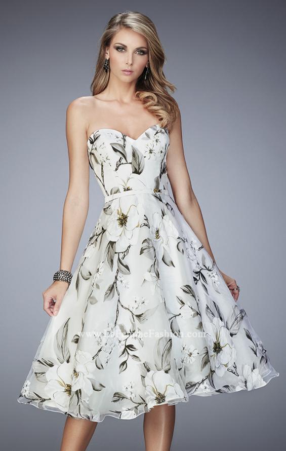 Picture of: Floral Organza Tea Length Prom Dress in Print, Style: 22533, Detail Picture 1