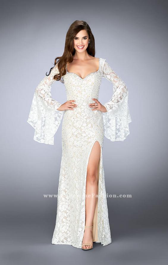 Picture of: Lace Bell Sleeve Dress with Sweetheart Neckline in White, Style: 24249, Detail Picture 1