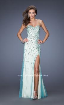Picture of: Fully Beaded Gown with Sweetheart Neckline in Green, Style: 20017, Main Picture
