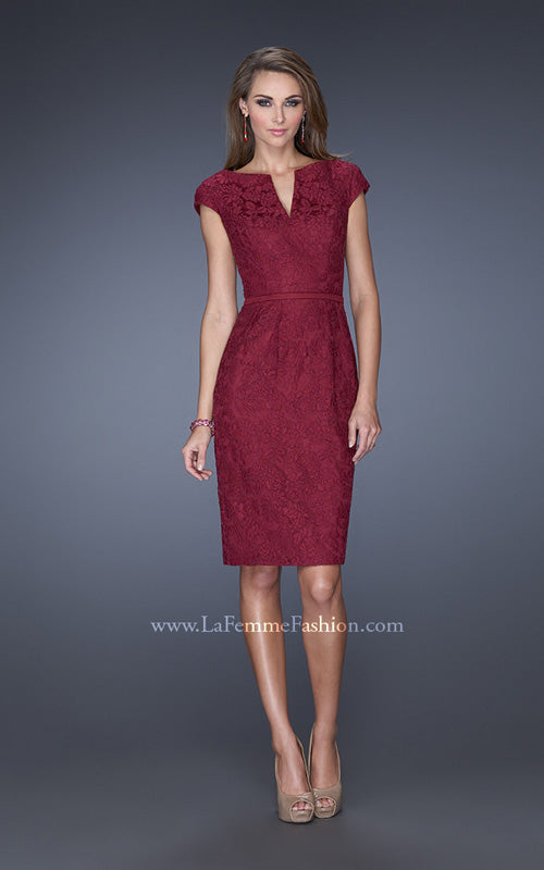 Picture of: Long Pleated Lace Evening Dress with Thin Belt in Red, Style: 20501, Detail Picture 2