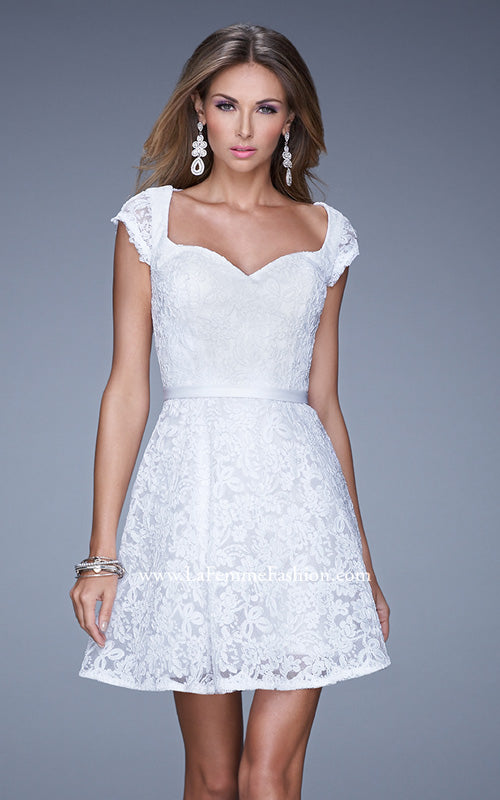 Picture of: Sheer Cap Sleeve Lace Cocktail Dress with Thin Belt in White, Style: 20699, Detail Picture 4