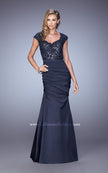 Picture of: Satin Dress with Beaded Lace Bodice and Gathering in Blue, Style: 21669, Detail Picture 2