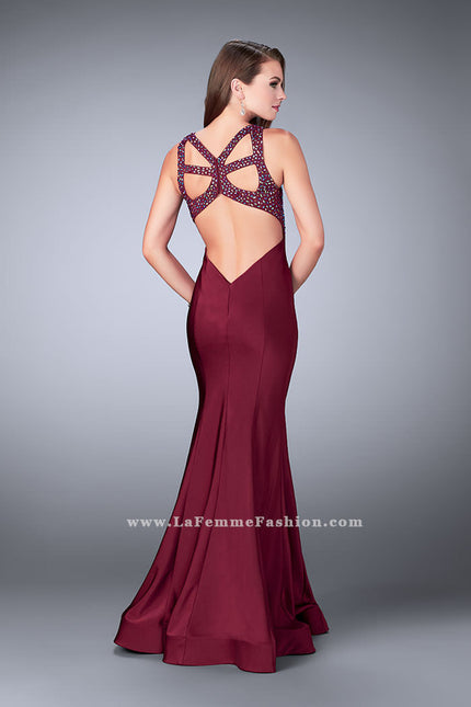 Picture of: Fitted Jersey Dress with Sweetheart Neckline and Beading in Red, Style: 23625, Back Picture