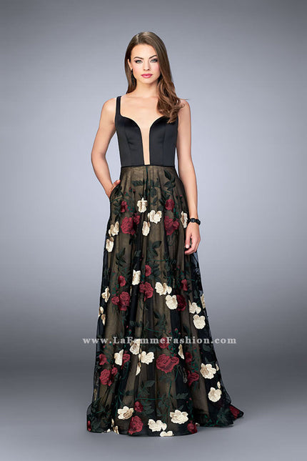 Picture of: Floral A-line Prom Dress With Satin Top and Lace Skirt in Print, Style: 24099, Main Picture