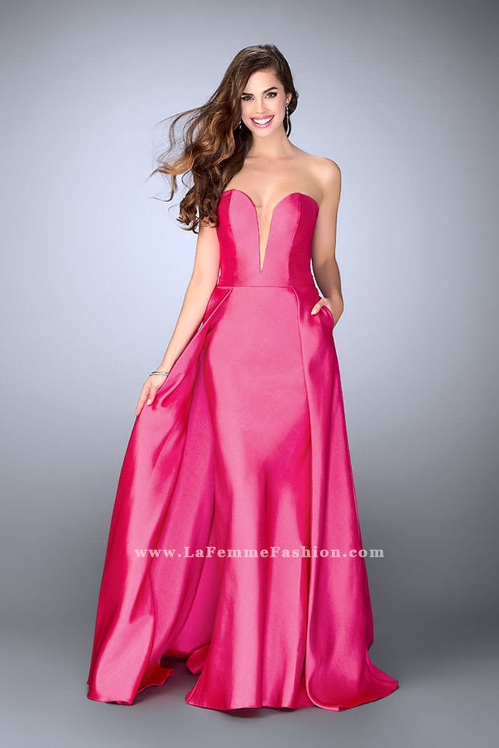 Picture of: Long Cape Dress with a Deep Sweetheart Neckline in Pink, Style: 24467, Detail Picture 2