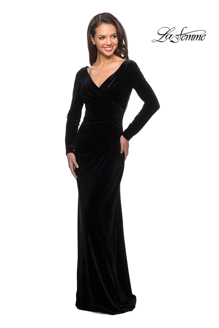 Picture of: Elegant Long Sleeve Velvet Dress with Ruching in Black, Style: 25207, Detail Picture 1