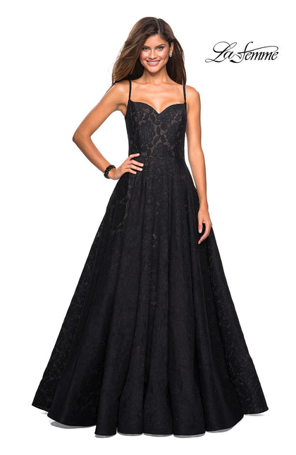 Picture of: Lace Organza Evening Gown with Sweetheart Neckline in Black, Style: 27449, Main Picture