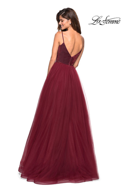 Picture of: Tulle evening Gown with Satin Bust and V Shaped Back in Burgundy, Style: 27485, Back Picture