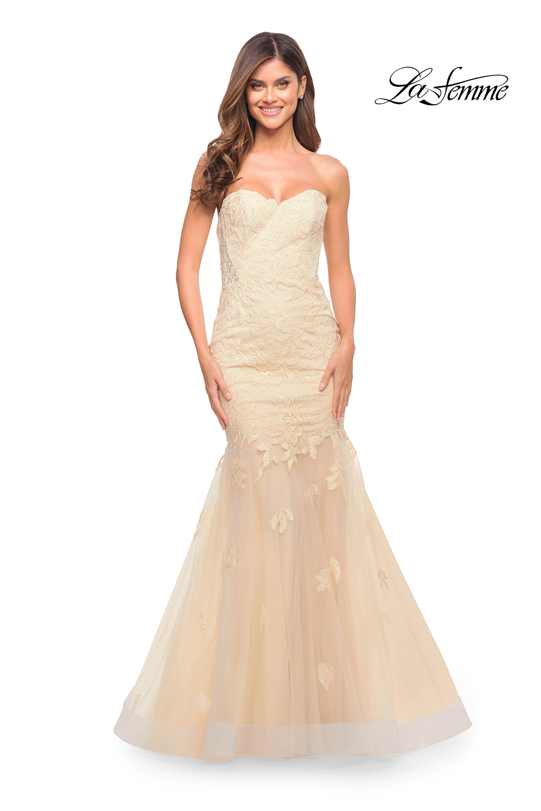 Picture of: Mermaid Strapless Elegant Lace and Tulle Gown in Champagne, Style: 30717, Detail Picture 1