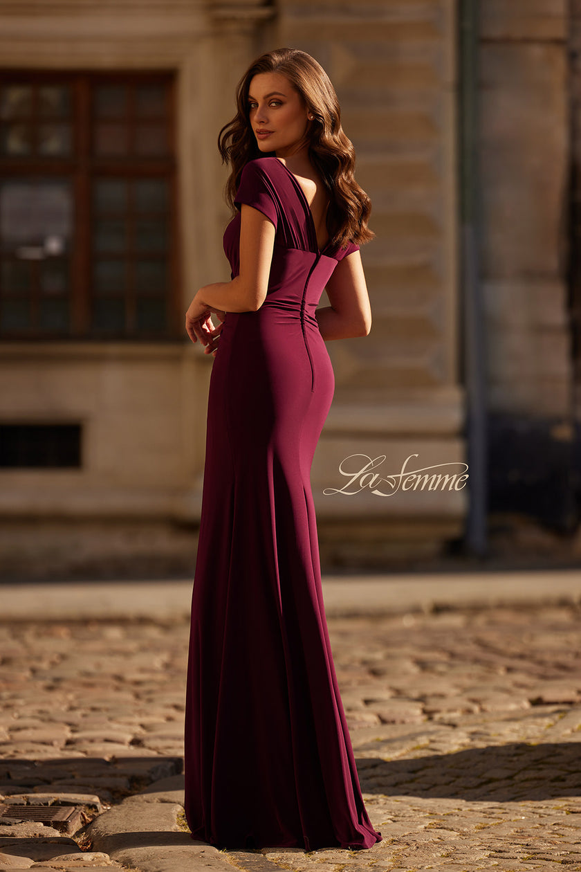 Picture of: Jersey Evening Dress with Cap Sleeves and Ruching in Dark Berry, Style: 30874, Back Picture