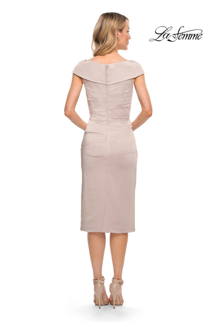 Picture of: Chic Short Evening Dress with Pleating in Pink, Style: 30110, Back Picture