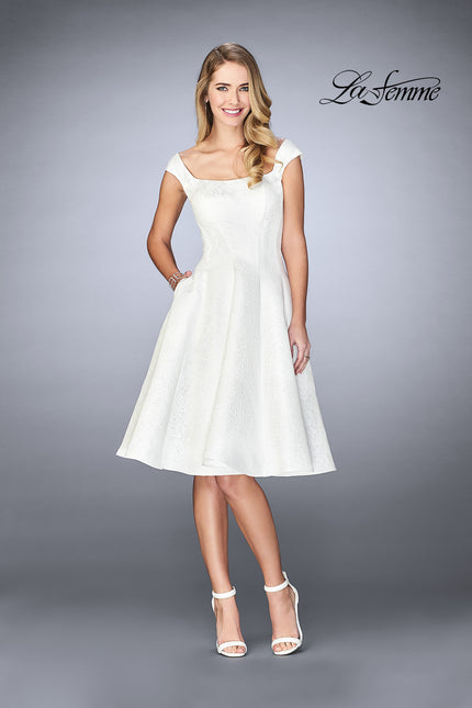 Picture of: Knee Length Evening Dress with Pockets in Ivory, Style: 24898, Detail Picture 1