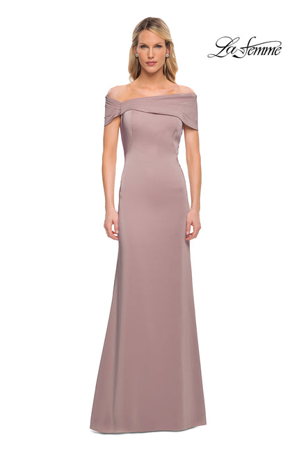 Picture of: Simply Chic Off the Shoulder Jersey Gown in Mauve, Detail Picture 4