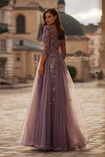 Picture of: A-line Tulle Mother of the Bride Dress with Gorgeous Beaded Lace in Orchid, Style: 32538, Back Picture