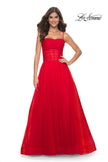 Picture of: A-line Square Neck Tulle Ballgown with Illusion Waist in Red, Style: 32017, Detail Picture 4