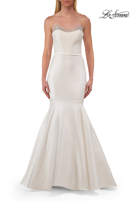 Picture of: Strapless Mermaid Gown with Lace-Trimmed Sweetheart Neckline in White, Style: 33438, Detail Picture 6