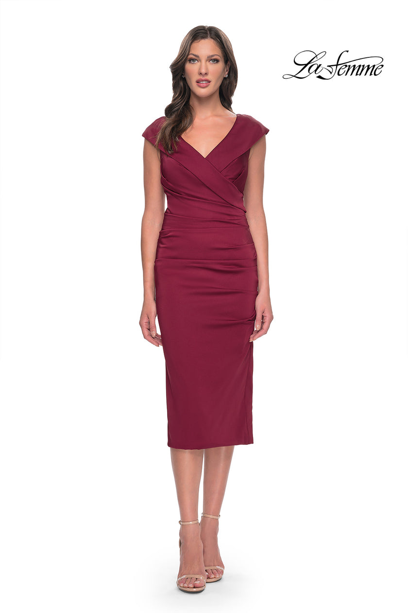 Picture of: Chic Short Evening Dress with Pleating in Wine, Style: 30110, Detail Picture 1