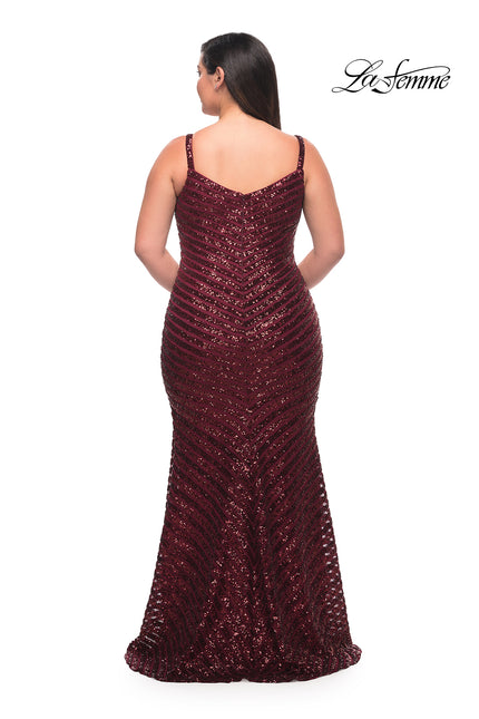 Picture of: Thick Line Sequin Print Plus Size Gown with V Neck in Wine, Style: 29622, Back Picture