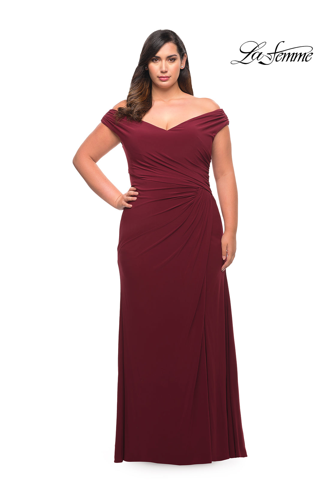 Picture of: Matte Jersey Long Plus Dress with Ruching and Slit in Wine, Style: 29663, Detail Picture 4