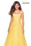 Picture of: Long Lace Organza Sweetheart Neckline Gown in Yellow, Style: 27190, Detail Picture 7