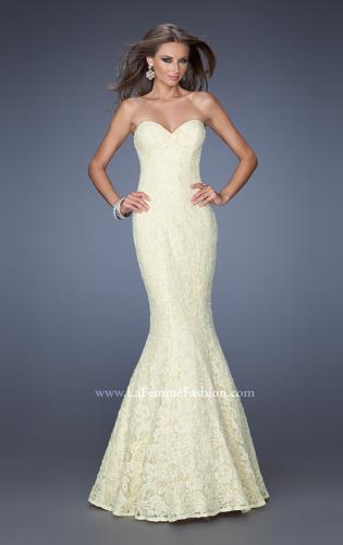 Picture of: Lace Mermaid Prom Dress with Fitted Silhouette in Yellow, Style: 20047, Detail Picture 4
