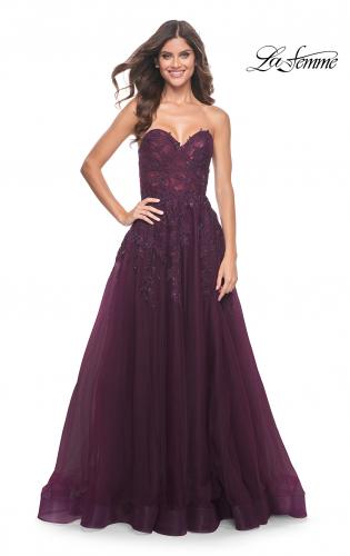 Picture of: Sweetheart Tulle Strapless Gown with Lace Applique in Dark Berry, Style: 32304, Detail Picture 2