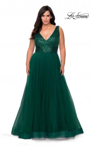 Picture of: Curvy A-line Prom Gown with Sequin Bodice and Tulle Skirt in Emerald, Style: 29045, Detail Picture 5