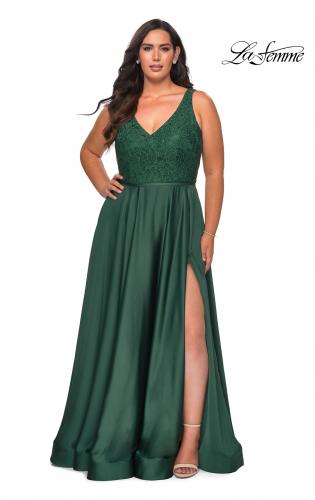 Picture of: A-line Plus Size Dress with Lace Sequin Bodice in Emerald, Style: 29004, Detail Picture 6