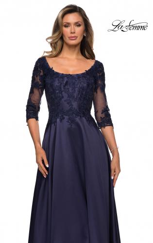 3 quarter gown