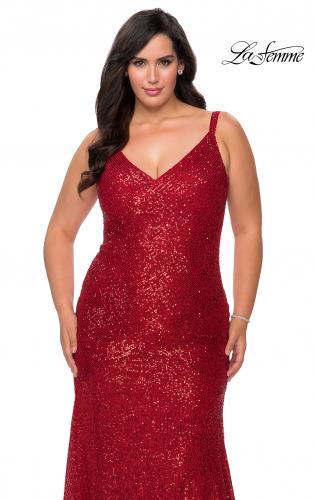 Picture of: Long Sequin Curvy Prom Dress with V-Neckline in Red, Style: 29006, Detail Picture 5
