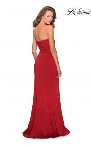 pointed strapless neckline