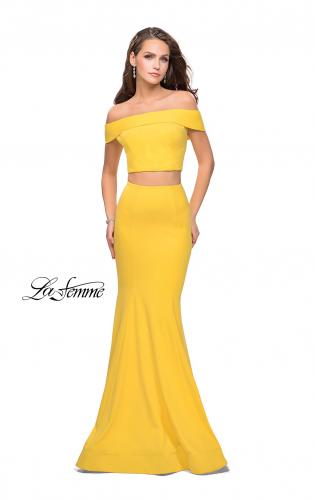 Picture of: Form Fitting Off the Shoulder Jersey Mermaid Dress in Yellow, Style: 25578, Detail Picture 6