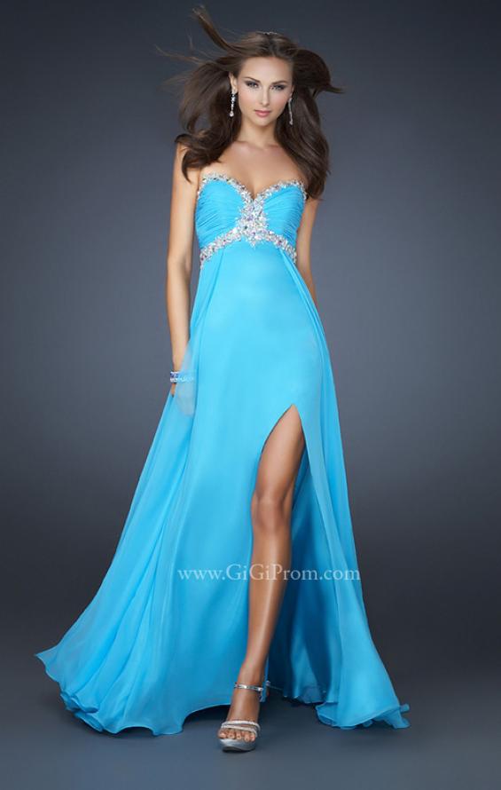 Picture of: Sweetheart Neckline Long Dress with Beading and Slit in Blue, Style: 17618, Main Picture