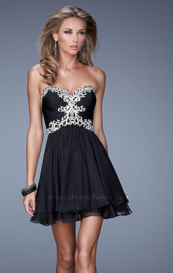 Picture of: Fun Cocktail Dress with Tiered Skirt and Ruched Bodice in Black, Style: 21081, Main Picture