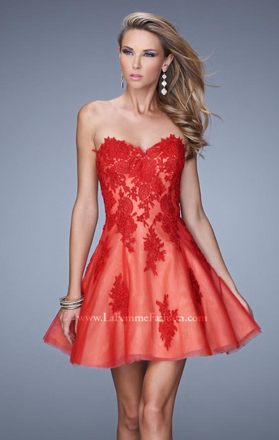 Picture of: Short Tulle Cocktail Dress with Lace Appliques and Pockets in Red, Style: 21213, Detail Picture 1