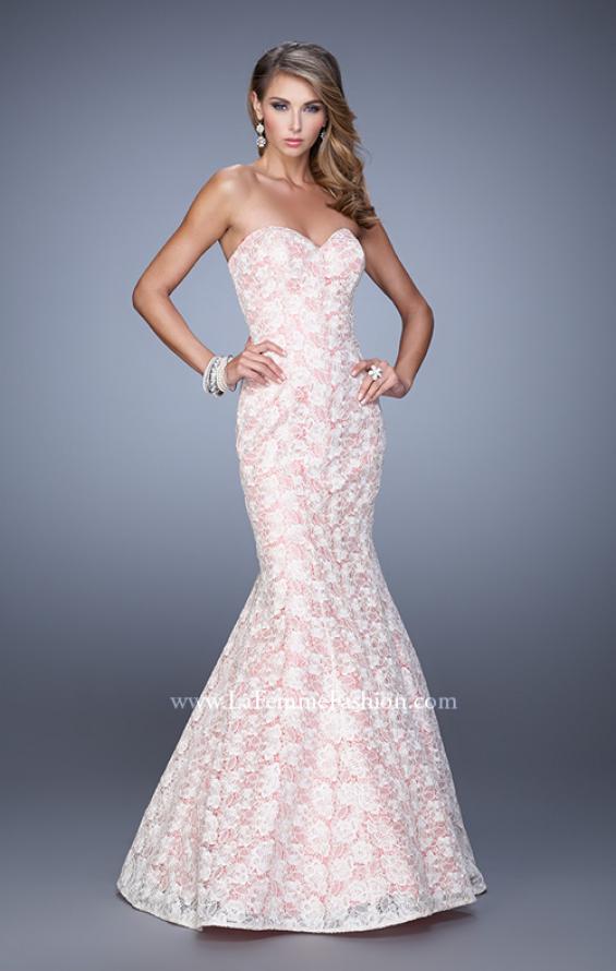 Picture of: Modern Lace Mermaid Dress with Sweetheart Neckline in Pink, Style: 21537, Detail Picture 2