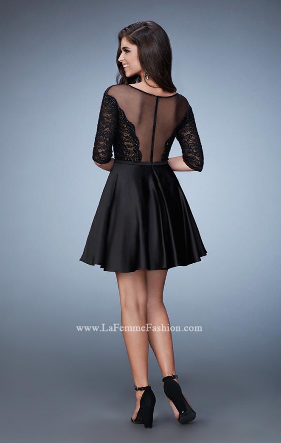 Picture of: Off the Shoulder Scallop Laced Homecoming Dress in Black, Style: 23345, Back Picture
