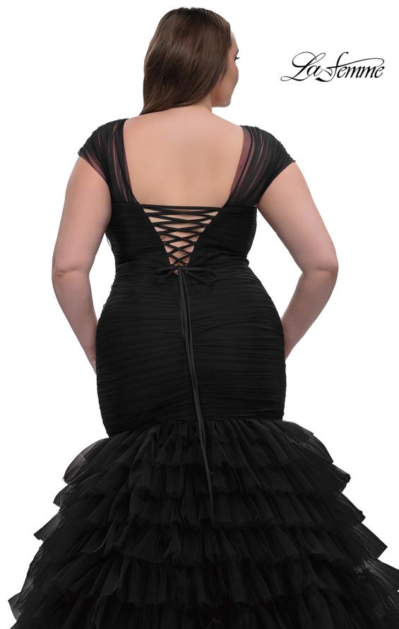 Picture of: Mermaid Curve Prom Dress with Ruffle Skirt in Black, Style: 32389, Detail Picture 4