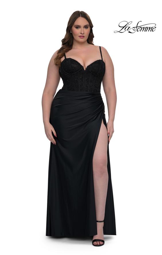 Picture of: Plus Size Prom Dress with Lace Corset Top and Jersey Skirt in Black, Style: 32449, Detail Picture 5