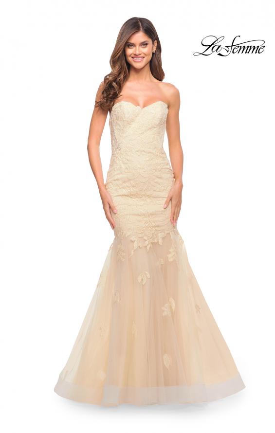 Picture of: Mermaid Strapless Elegant Lace and Tulle Gown in Champagne, Style: 30717, Detail Picture 1