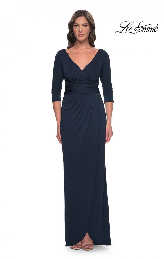 Picture of: Simple Chic Jersey Dress with Ruched Waist and V Neckline in Navy, Style: 31014, Detail Picture 3