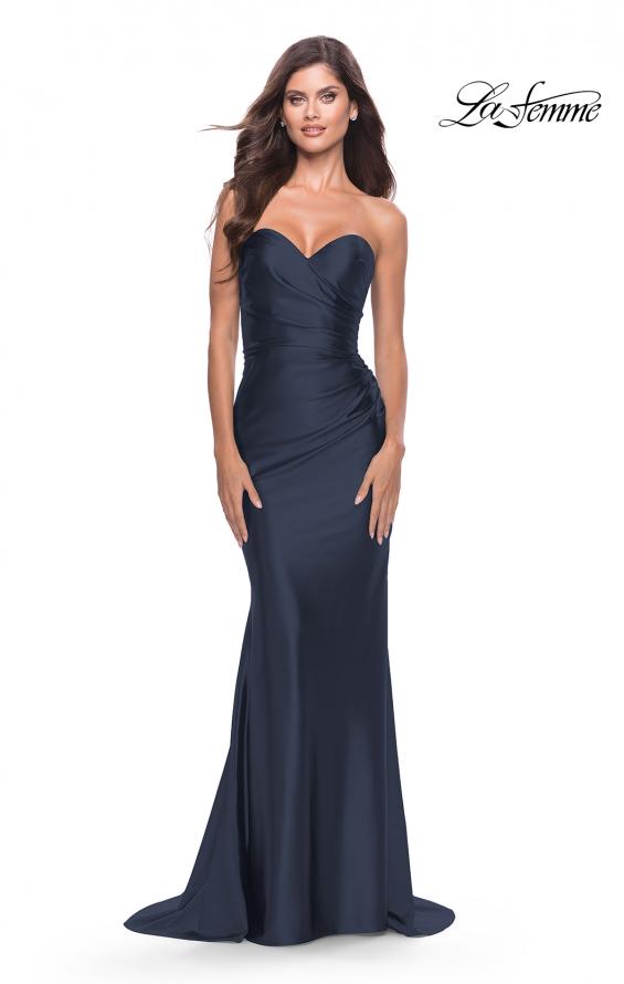 Picture of: Sweetheart Trumpet Liquid Jersey Gown with Ruching in Navy, Style: 31322, Detail Picture 2