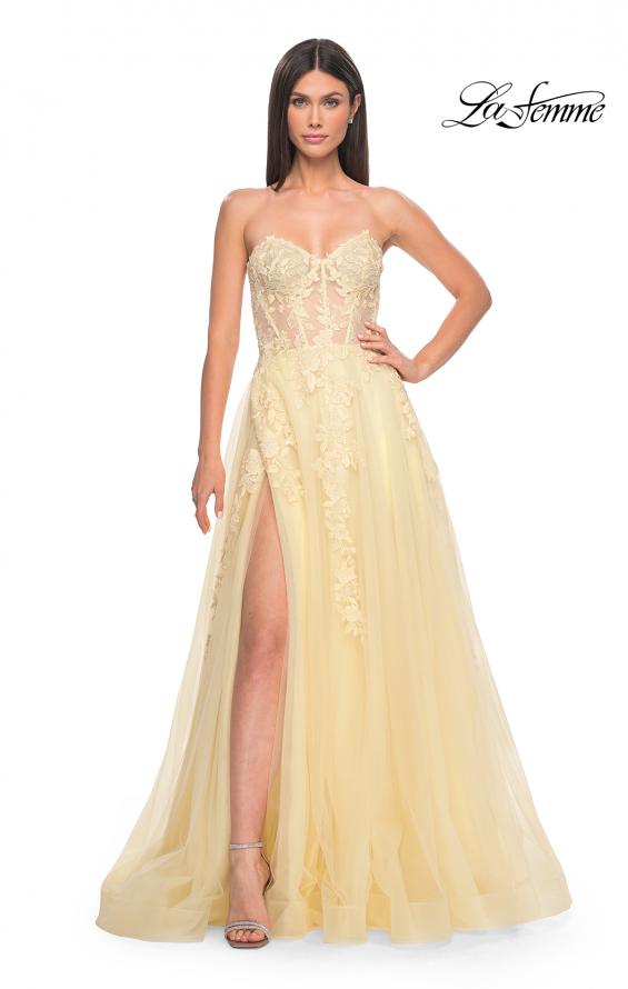 Picture of: Sweetheart Strapless Gown with Beautiful Lace Applique in Pale Yellow, Style: 32082, Detail Picture 2