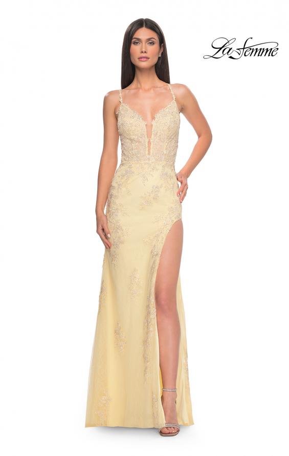 Picture of: Lace Fitted Dress with Deep V Neckline and Lace Applique in Pale Yellow, Style: 32205, Detail Picture 2