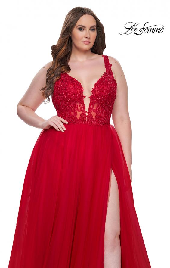 Picture of: Deep V Plus Size Tulle Dress with Lace Illusion Bodice in Red, Style: 31394, Detail Picture 4